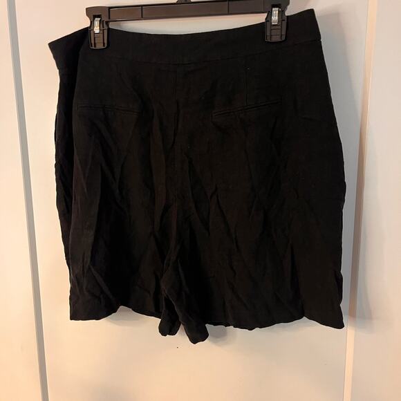ASOS Black High Waist Women Shorts - Picture 4 of 8